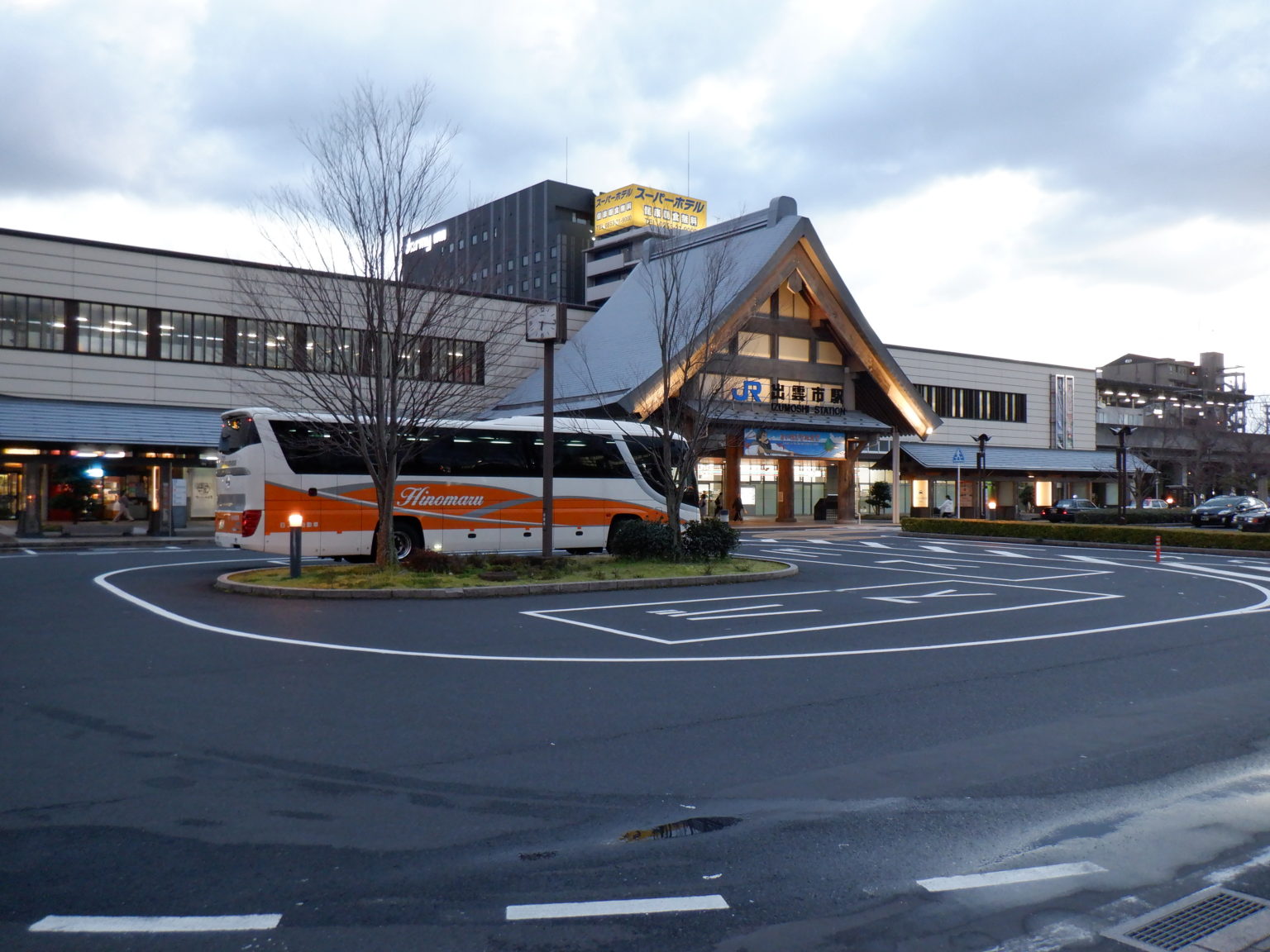 出雲大社の玄関口JR出雲市駅探訪 出雲大社の玄関口JR出雲市駅探訪